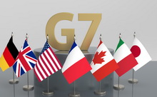 G7       